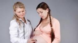 Переношенная беременность: причины и последствия